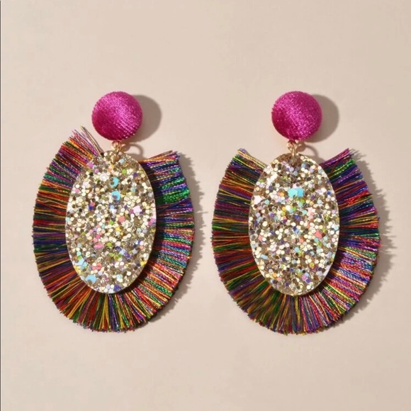 EARRINGS NWOT - Picture 3 of 6